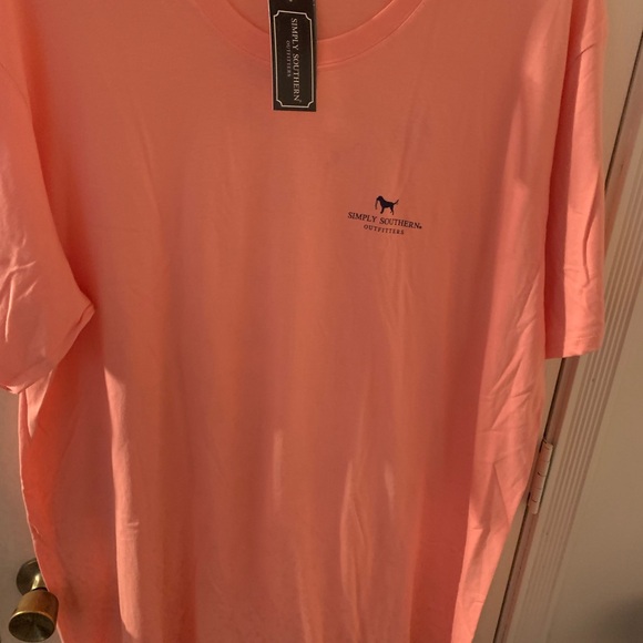 Simply southern Outfitters It’s Happy Hour Somewhere Short Sleeve Tshirt Size 2X - Picture 1 of 3